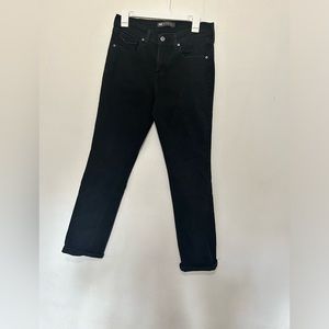Black Levi’s 505 Straight Leg